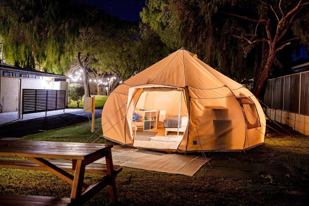 Busselton Villas And Glamping Village ภายนอก รูปภาพ