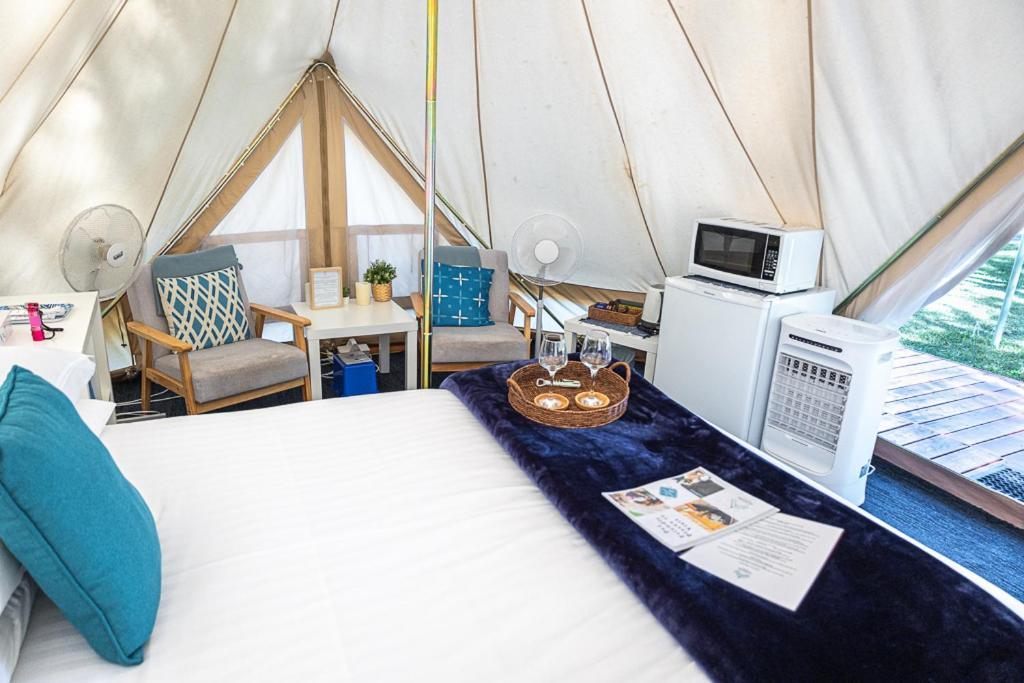 Busselton Villas And Glamping Village ภายนอก รูปภาพ
