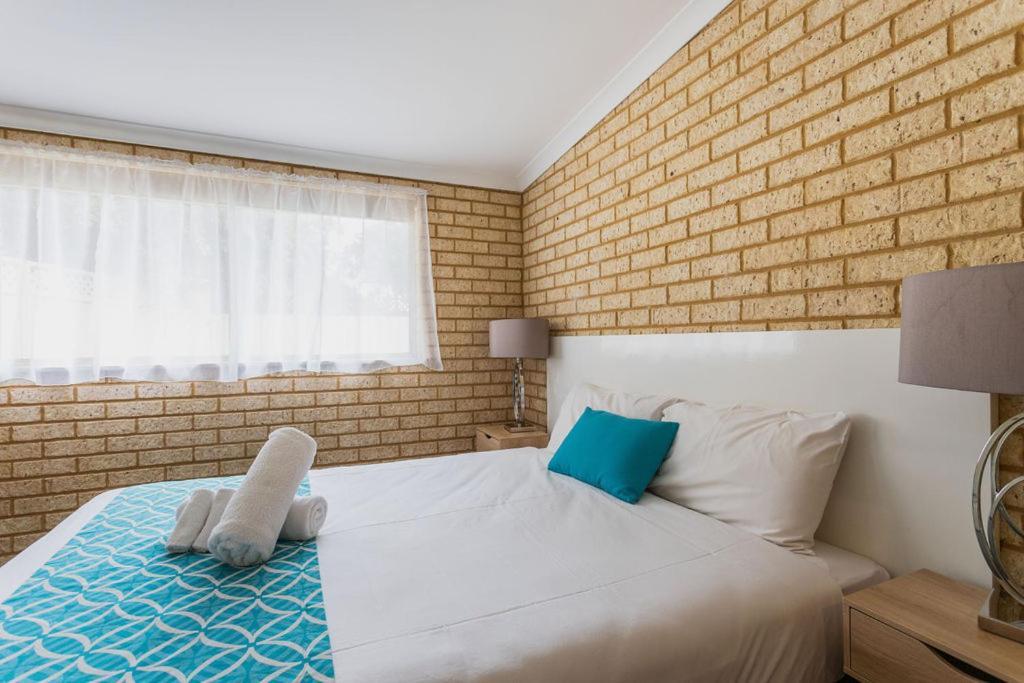 Busselton Villas And Glamping Village ภายนอก รูปภาพ